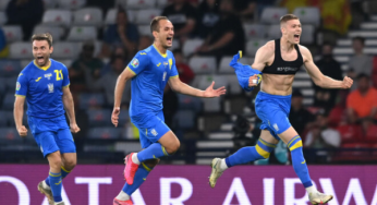 Батько форварда Довбика поспілкувався з російськими журналістами