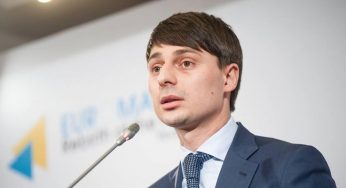 Президент ФХУ: «Не може бути на концерті 5 тисяч глядачів, а на хокеї – нуль»